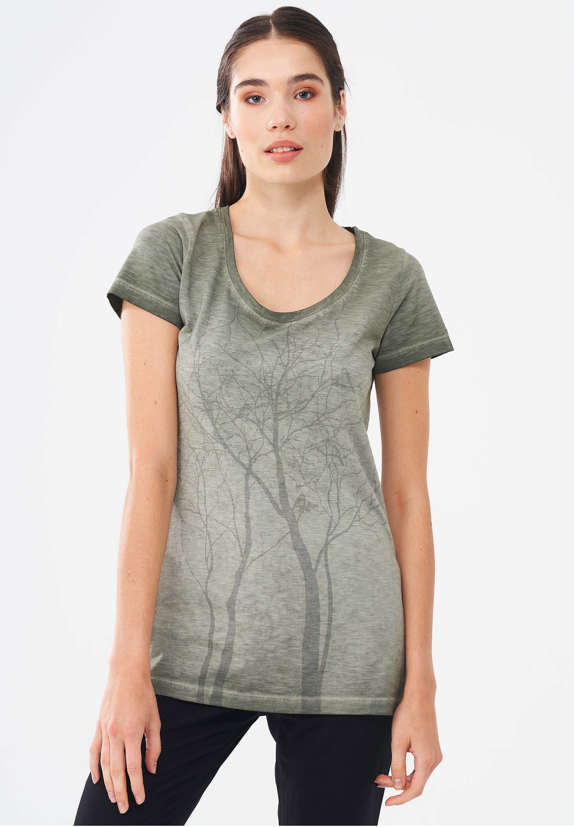 Garment Dyed T-Shirt aus Bio-Baumwolle mit Baum-Print