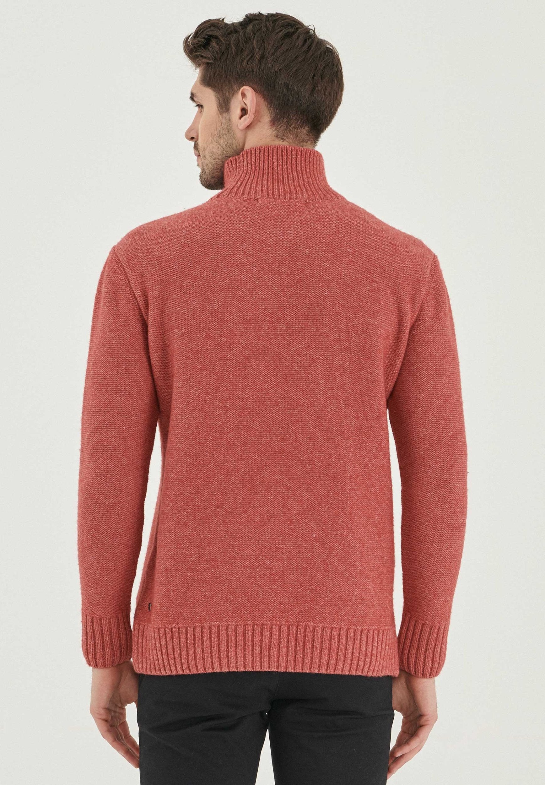 Rollkragenpullover aus Bio-Merinowolle und Bio-Baumwolle